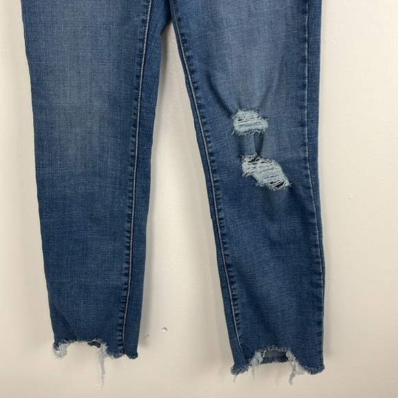 Levis 724 Distressed High Rise Straight Crop Jeans - Picture 5 of 10